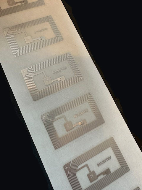 NFC Chip (25mm x 40mm - v2 encoded)